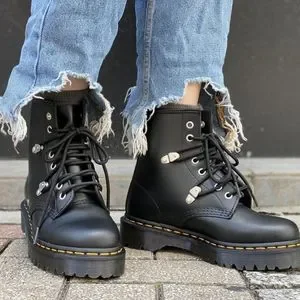 Dr. Martens | Shoes | Womens Dr Martens 46 Bex Stud Leather Lace